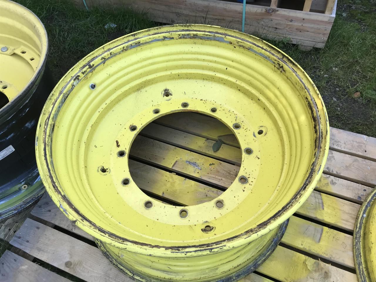 John Deere 18x34 - Шина для Сельскохозяйственной техники: фото 3 John Deere 18x34 - Шина для Сельскохозяйственной техники: фото 3