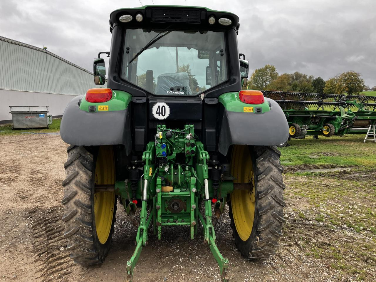 John Deere 6120M - Трактор: фото 4 John Deere 6120M - Трактор: фото 4