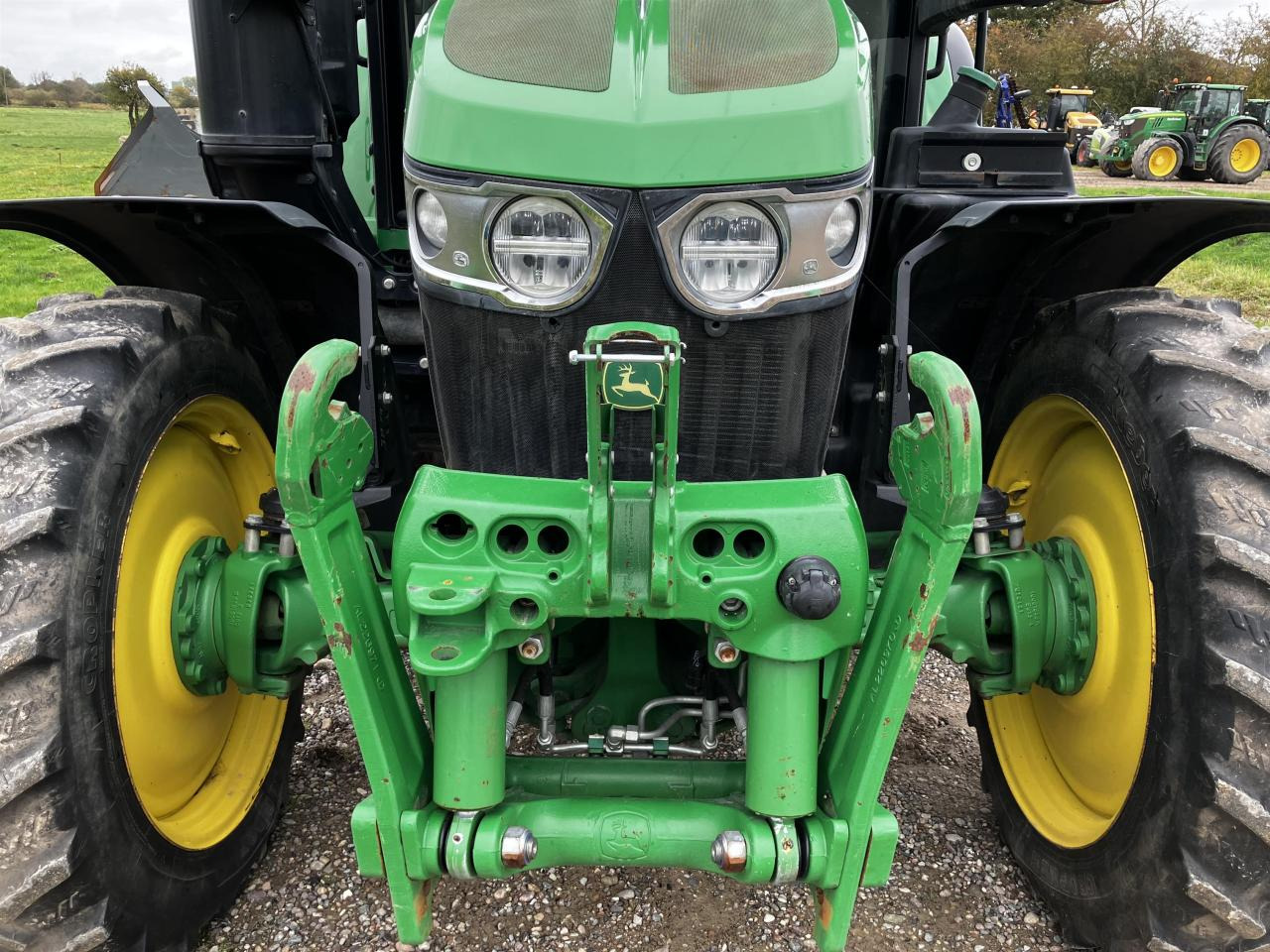John Deere 6120M - Трактор: фото 3 John Deere 6120M - Трактор: фото 3
