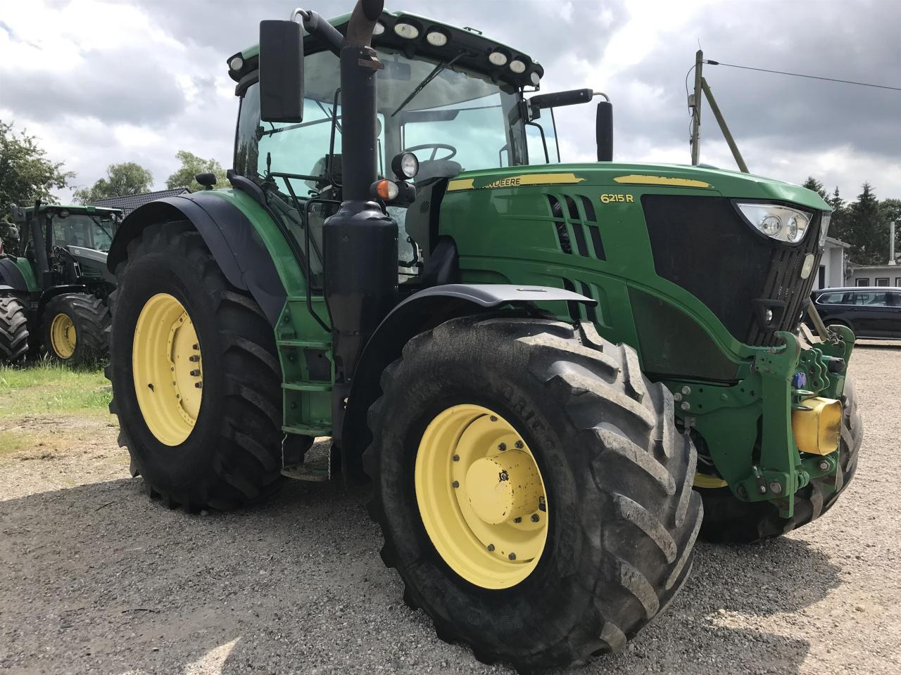John Deere 6215R - Трактор: фото 2 John Deere 6215R - Трактор: фото 2