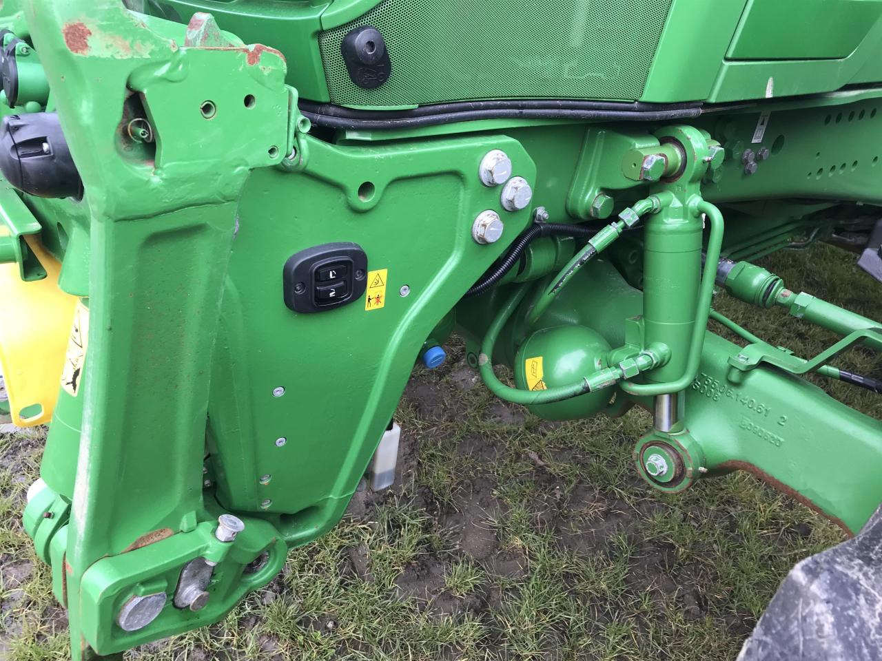 John Deere 6250R - Трактор: фото 4 John Deere 6250R - Трактор: фото 4