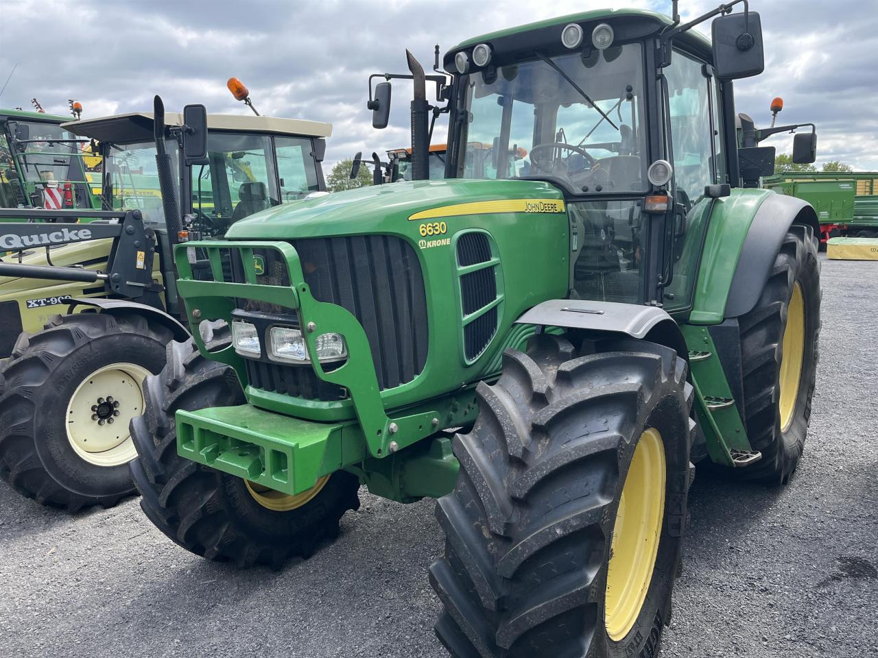 John Deere 6630 Standard Plus - Трактор: фото 1 John Deere 6630 Standard Plus - Трактор: фото 1
