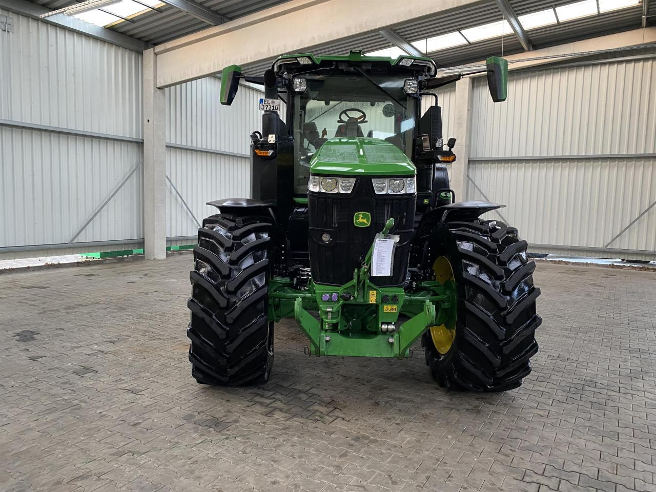 John Deere 7R 310 - Трактор: фото 4 John Deere 7R 310 - Трактор: фото 4