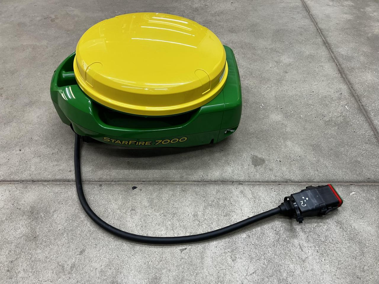 John Deere SF7000 - Система навигации для Сельскохозяйственной техники: фото 1 John Deere SF7000 - Система навигации для Сельскохозяйственной техники: фото 1