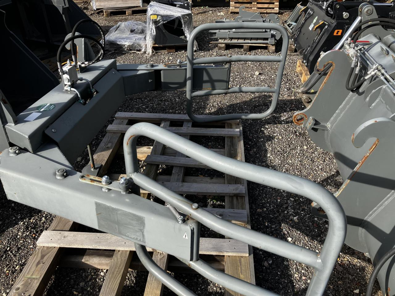 Kramer Ballenzange - Фронтальный погрузчик для трактора: фото 2 Kramer Ballenzange - Фронтальный погрузчик для трактора: фото 2