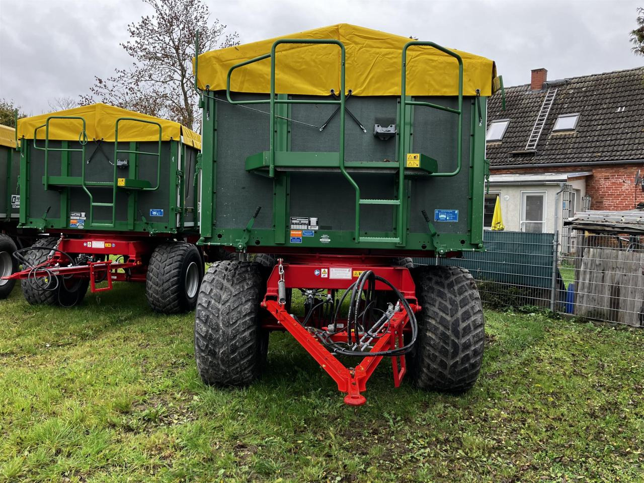 Kröger HKD 302 - Самосвальный прицеп: фото 3 Kröger HKD 302 - Самосвальный прицеп: фото 3