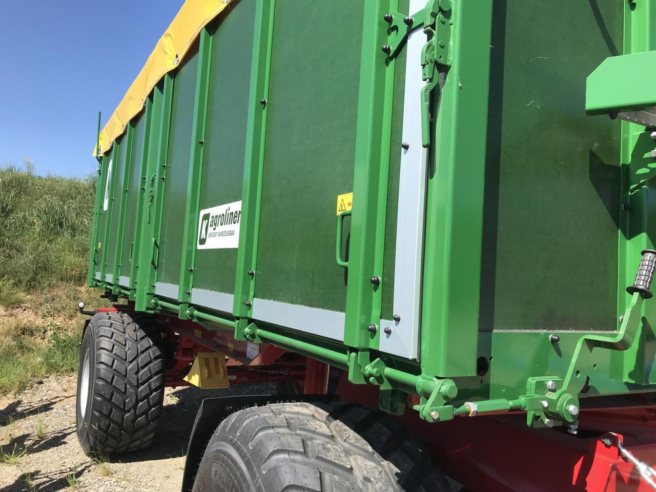 Kröger HKD 302 - Самосвальный прицеп: фото 3 Kröger HKD 302 - Самосвальный прицеп: фото 3