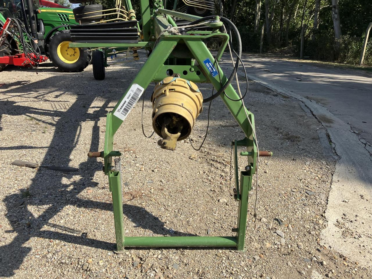 Krone Swadro 807 - Сеноворошилка: фото 3 Krone Swadro 807 - Сеноворошилка: фото 3