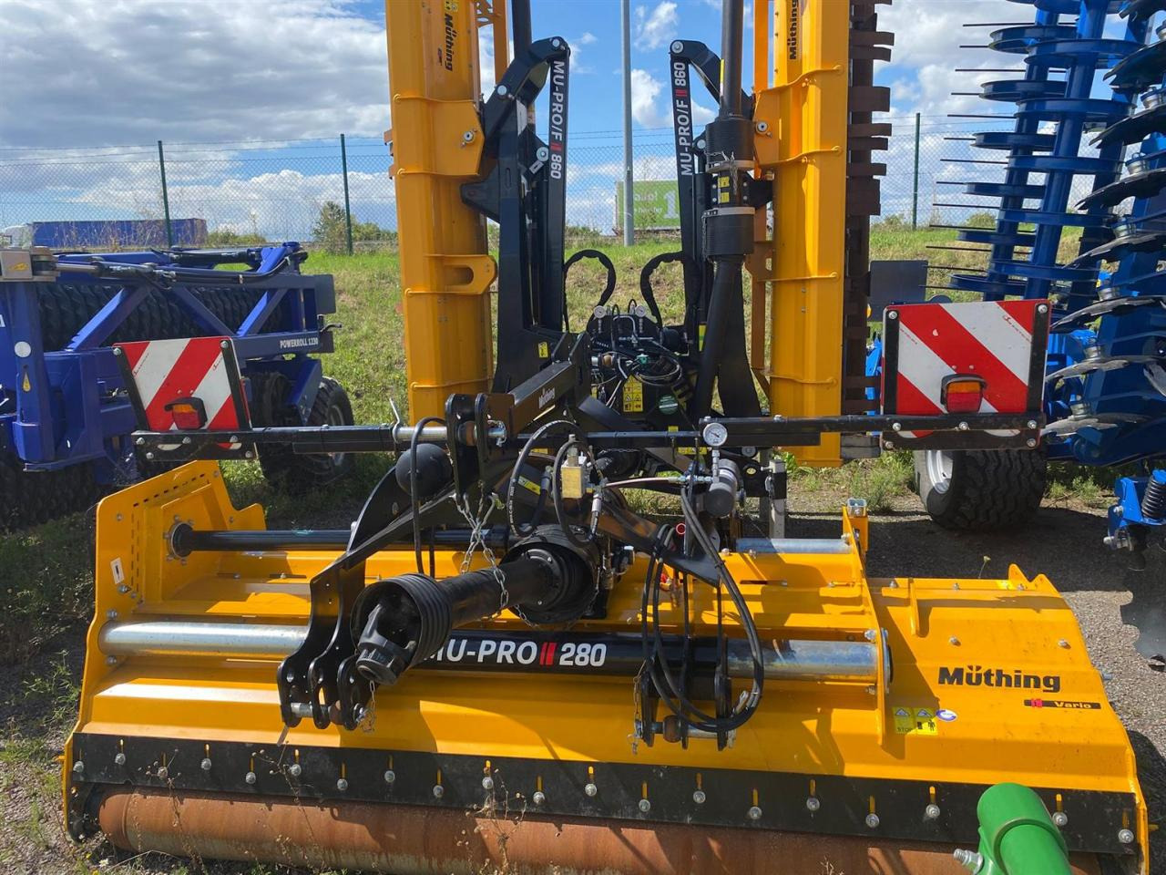 Müthing MU-PRO/F 860 Vario - Косилка-измельчитель: фото 1 Müthing MU-PRO/F 860 Vario - Косилка-измельчитель: фото 1