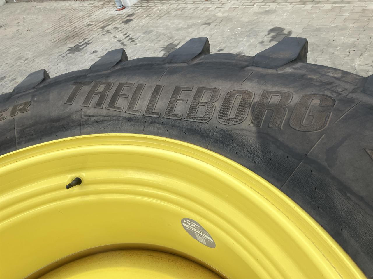 Trelleborg 710/70R42 - Шина для Сельскохозяйственной техники: фото 4 Trelleborg 710/70R42 - Шина для Сельскохозяйственной техники: фото 4