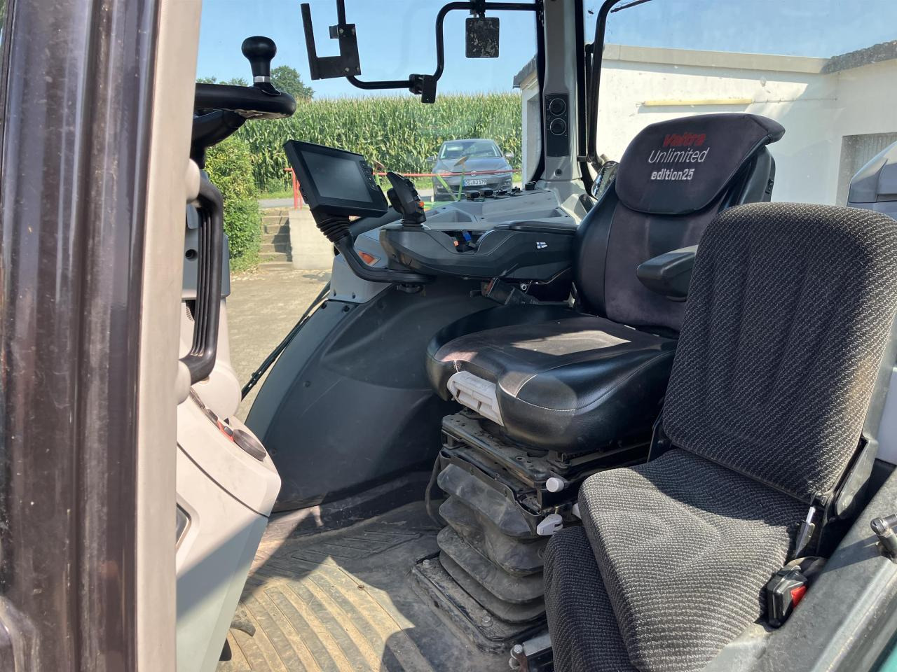 Valtra T 174 Direct - Трактор: фото 4 Valtra T 174 Direct - Трактор: фото 4