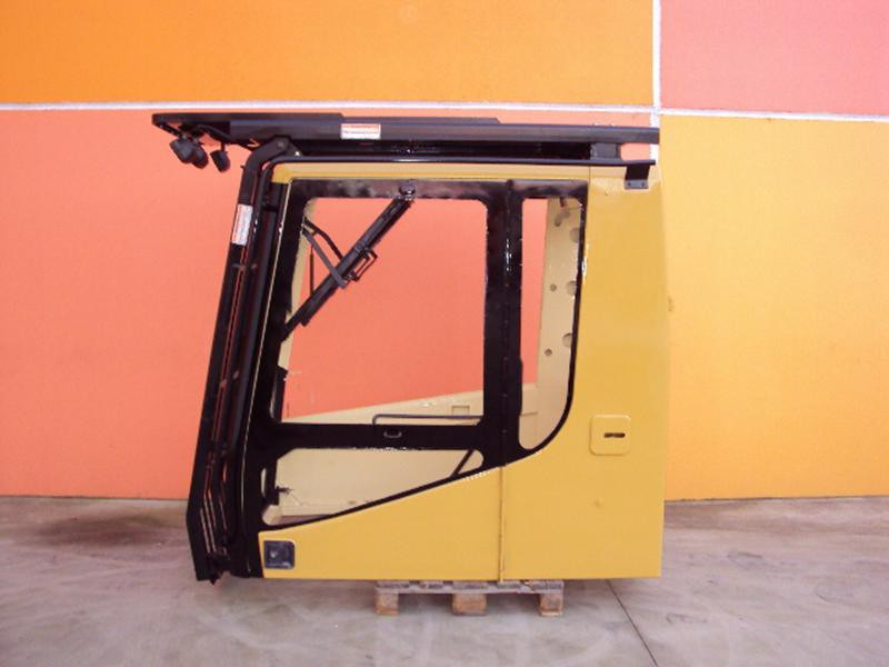 Cab CATERPILLAR 385B 155-1166 - Кабина для Строительной техники: фото 4 Cab CATERPILLAR 385B 155-1166 - Кабина для Строительной техники: фото 4