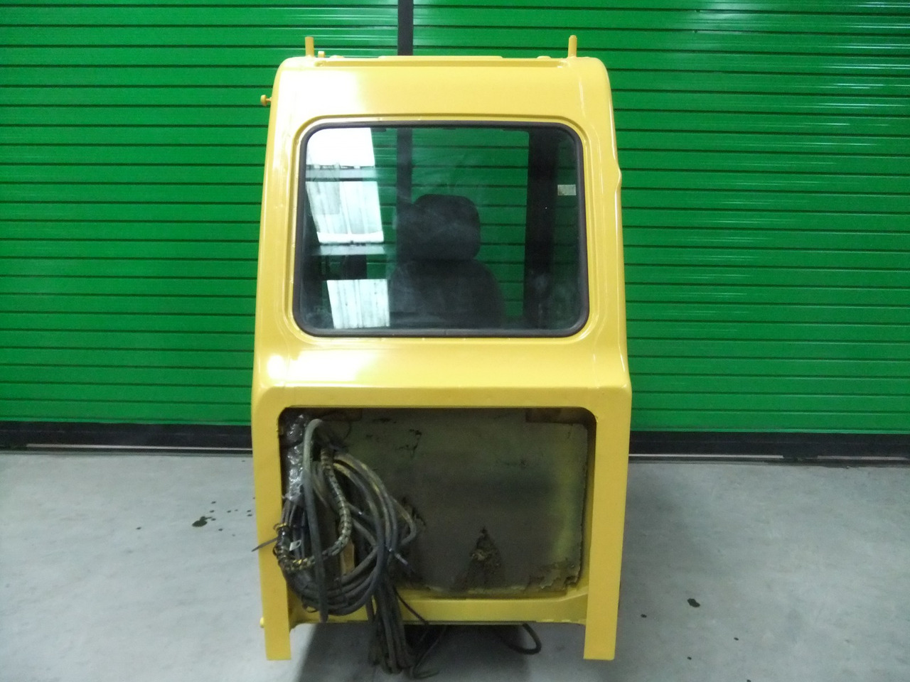 Кабина для Строительной техники Cab  EROPS KOMATSU PC340-6: фото 8