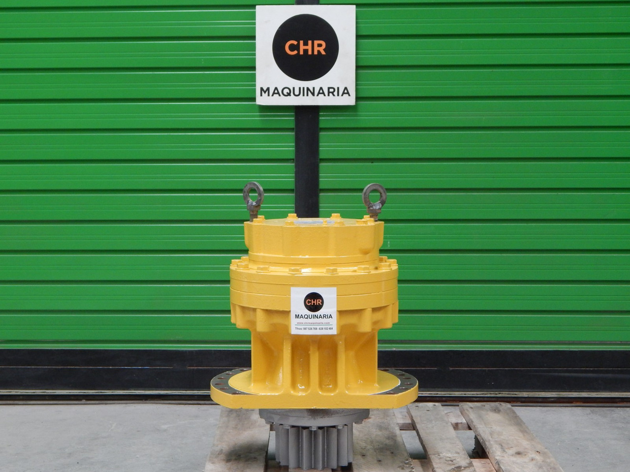 Swing Motor KOMATSU PC240-6 20Y-26-K1100 - Поворотный редуктор для Строительной техники: фото 1 Swing Motor KOMATSU PC240-6 20Y-26-K1100 - Поворотный редуктор для Строительной техники: фото 1