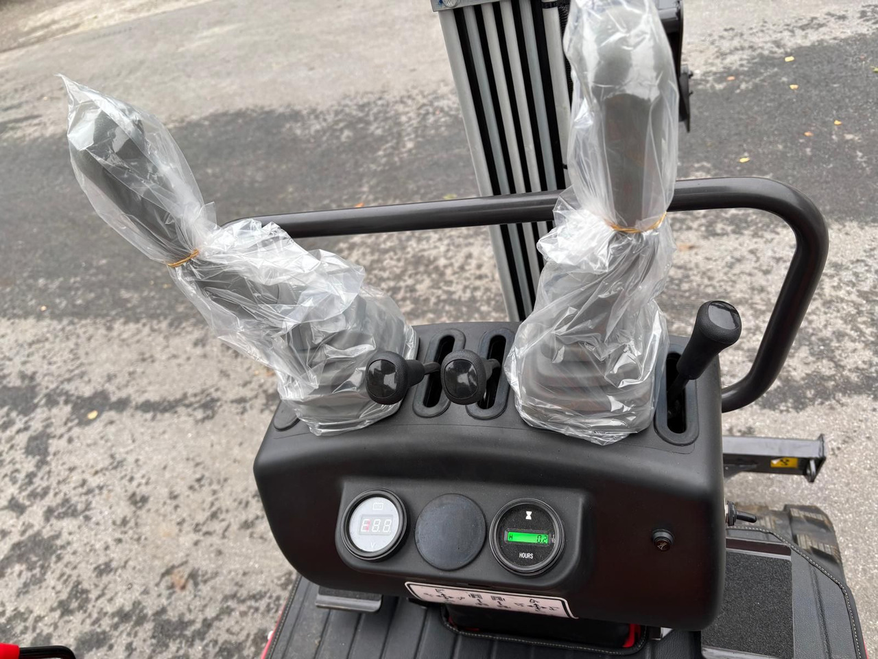 Rhinoceros MY10-8 - Мини-экскаватор: фото 5 Rhinoceros MY10-8 - Мини-экскаватор: фото 5