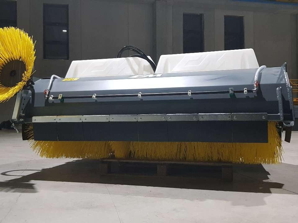 CM Crusher CBS PROFI 250 Sweeping Bucket - Щетка для Колёсных погрузчиков: фото 2 CM Crusher CBS PROFI 250 Sweeping Bucket - Щетка для Колёсных погрузчиков: фото 2