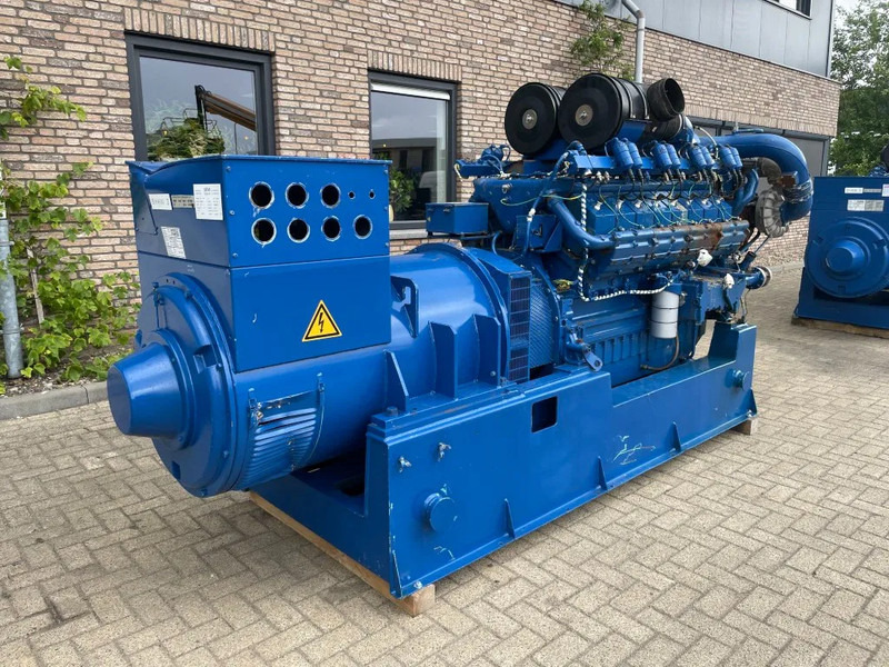 Deutz Gasset 800 / 1110 kVA Stamford generatorset - Электрогенератор: фото 1 Deutz Gasset 800 / 1110 kVA Stamford generatorset - Электрогенератор: фото 1