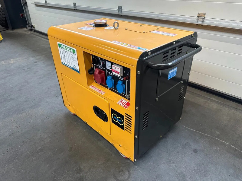 Diesel Diesel Generator UK-9500 5.5 kW 230 en 400 Volt Silent Diesel generator New ! - Электрогенератор: фото 2 Diesel Diesel Generator UK-9500 5.5 kW 230 en 400 Volt Silent Diesel generator New ! - Электрогенератор: фото 2