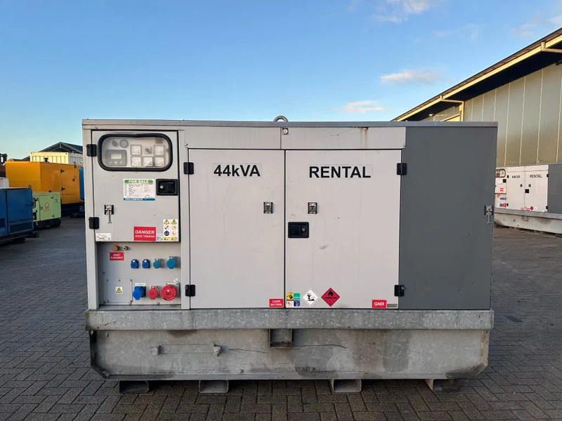 Europower EPUS44TDE Kubota Leroy Somer 44 kVA Supersilent Rental generatorset - Электрогенератор: фото 1 Europower EPUS44TDE Kubota Leroy Somer 44 kVA Supersilent Rental generatorset - Электрогенератор: фото 1