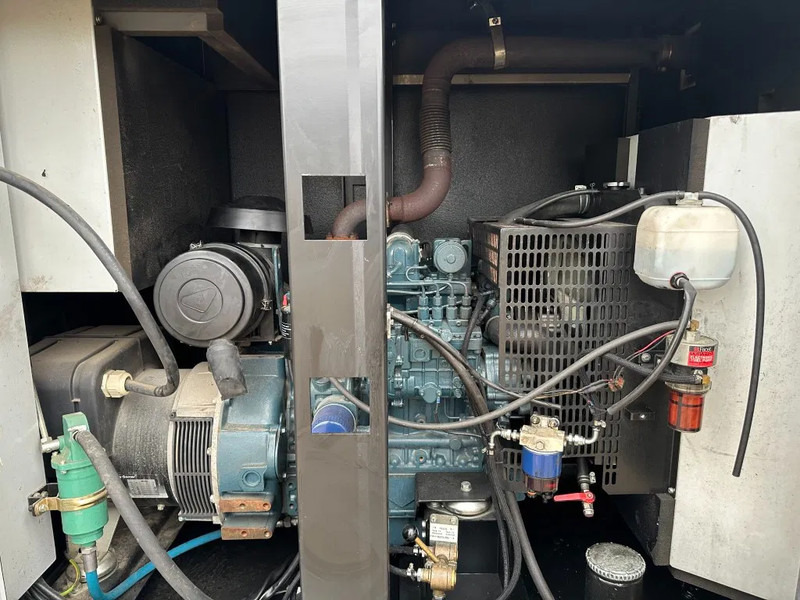 Europower EPUS44TDE Kubota Leroy Somer 44 kVA Supersilent Rentalg eneratorset 2018 ! - Электрогенератор: фото 5 Europower EPUS44TDE Kubota Leroy Somer 44 kVA Supersilent Rentalg eneratorset 2018 ! - Электрогенератор: фото 5