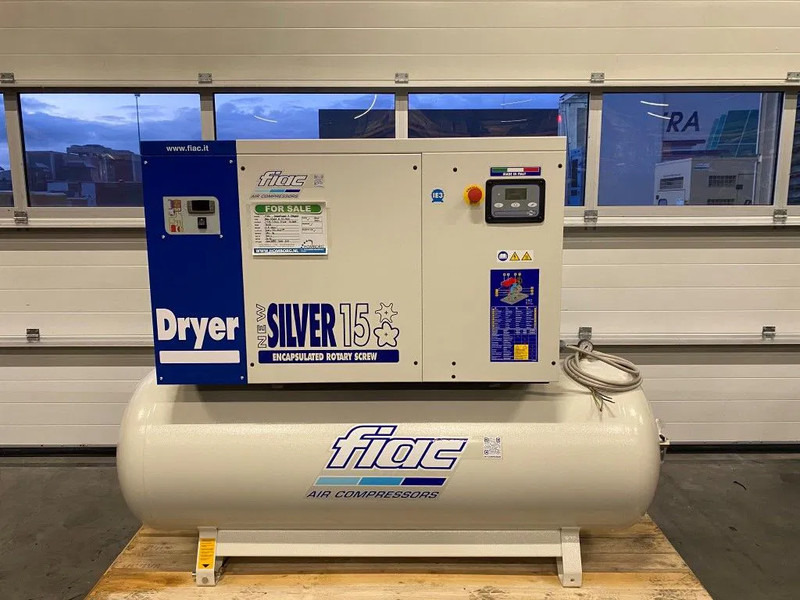 Fiac NewSilver D 15 / 500 NewSilver D 15 / 500 - 1430 L / min 11 kW 10 bar Elektrische Schroefcompressor + Droger - Воздушный компрессор: фото 2 Fiac NewSilver D 15 / 500 NewSilver D 15 / 500 - 1430 L / min 11 kW 10 bar Elektrische Schroefcompressor + Droger - Воздушный компрессор: фото 2