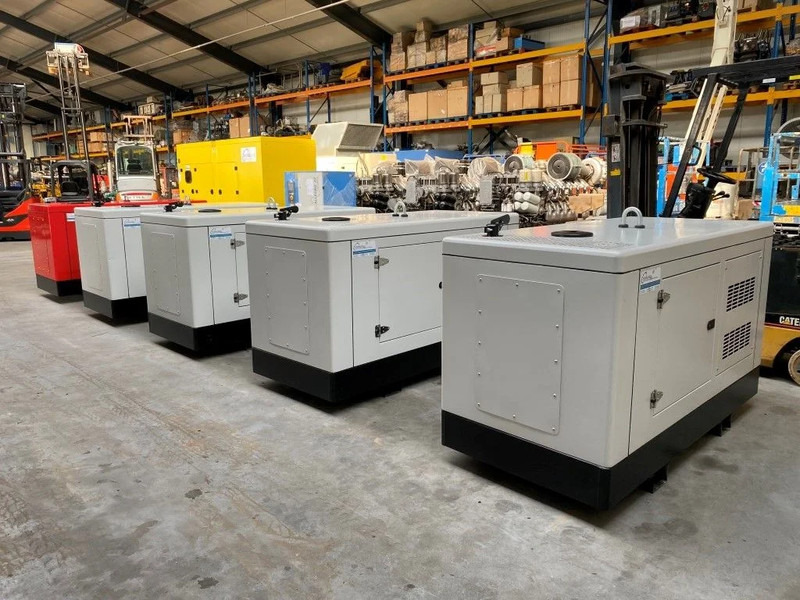 Новый Электрогенератор Himoinsa Yanmar Stamford 35 kVA Supersilent Generatorset Nieuw !: фото 7