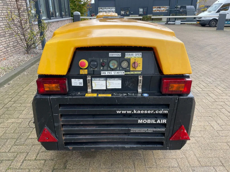 Kaeser M27 Kubota 2,7 m3 / min 7 Bar 18 kW Mobiele Silent Diesel Compressor - Воздушный компрессор: фото 4 Kaeser M27 Kubota 2,7 m3 / min 7 Bar 18 kW Mobiele Silent Diesel Compressor - Воздушный компрессор: фото 4