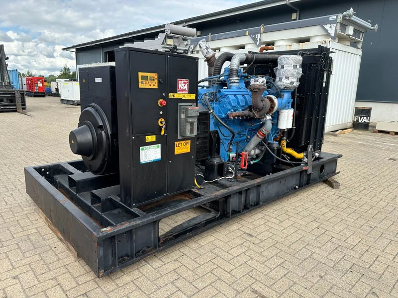 MTU 12V 2000 Stamford 810 kVA generatorset - Электрогенератор: фото 2 MTU 12V 2000 Stamford 810 kVA generatorset - Электрогенератор: фото 2