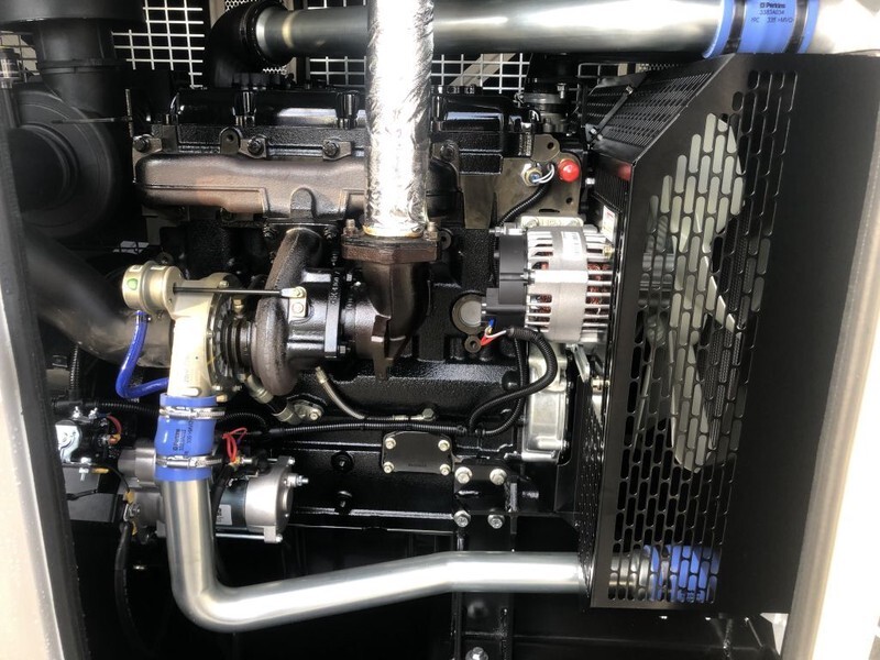 Новый Электрогенератор Perkins 110 kVA Silent generatorset New !: фото 5