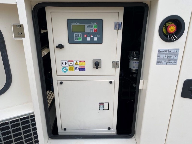 Perkins 22 kVA Supersilent generatorset New ! - Электрогенератор: фото 3 Perkins 22 kVA Supersilent generatorset New ! - Электрогенератор: фото 3