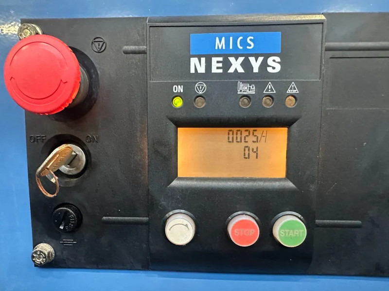 SDMO JS150K John Deere Leroy Somer 150 kVA noodstroom generatorset 25 hours ! - Электрогенератор: фото 3 SDMO JS150K John Deere Leroy Somer 150 kVA noodstroom generatorset 25 hours ! - Электрогенератор: фото 3