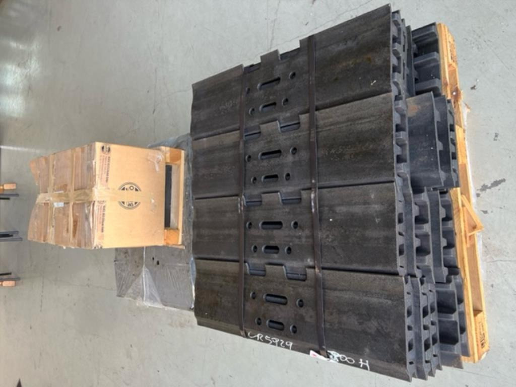 Berco -NEU- 98 x 3-Steg Bodenplatten 800mm -NEU- - Гусеница для Гусеничных экскаваторов: фото 3 Berco -NEU- 98 x 3-Steg Bodenplatten 800mm -NEU- - Гусеница для Гусеничных экскаваторов: фото 3