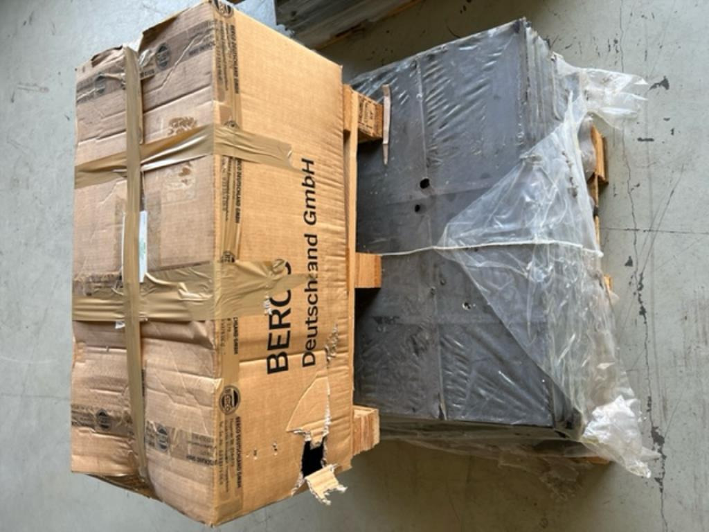 Berco -NEU- 98 x 3-Steg Bodenplatten 800mm -NEU- - Гусеница для Гусеничных экскаваторов: фото 5 Berco -NEU- 98 x 3-Steg Bodenplatten 800mm -NEU- - Гусеница для Гусеничных экскаваторов: фото 5