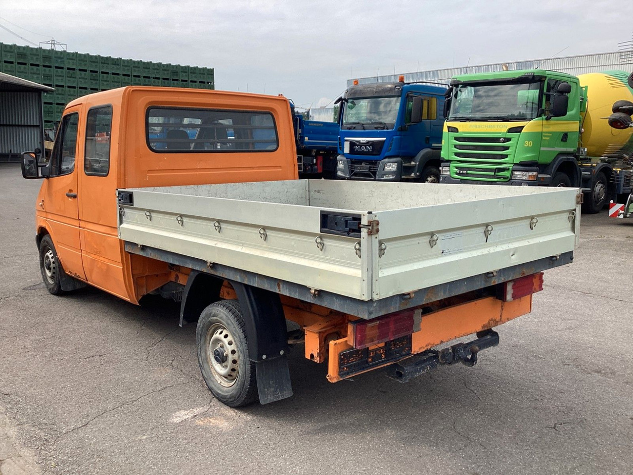 Mercedes-Benz Sprinter Pritsche Doka 211 CDI - Малотоннажный бортовой грузовик, Грузопассажирский фургон: фото 3 Mercedes-Benz Sprinter Pritsche Doka 211 CDI - Малотоннажный бортовой грузовик, Грузопассажирский фургон: фото 3