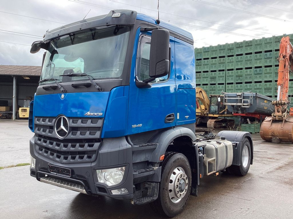 Mercedes-Benz Arocs 1846 HAD 4x4 Hydrodrive Kipphydr. Retarder - Тягач: фото 1 Mercedes-Benz Arocs 1846 HAD 4x4 Hydrodrive Kipphydr. Retarder - Тягач: фото 1