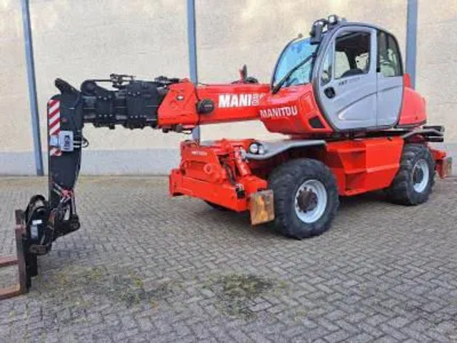 Погрузчик Manitou MRT 2150+ Privilege All-Terrain Rotating Telehandler (2015): фото 6