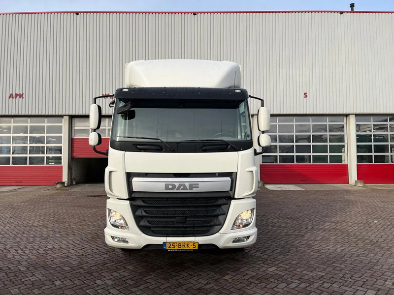 DAF CF 310 FA EURO 6 - Грузовик с закрытым кузовом: фото 2 DAF CF 310 FA EURO 6 - Грузовик с закрытым кузовом: фото 2