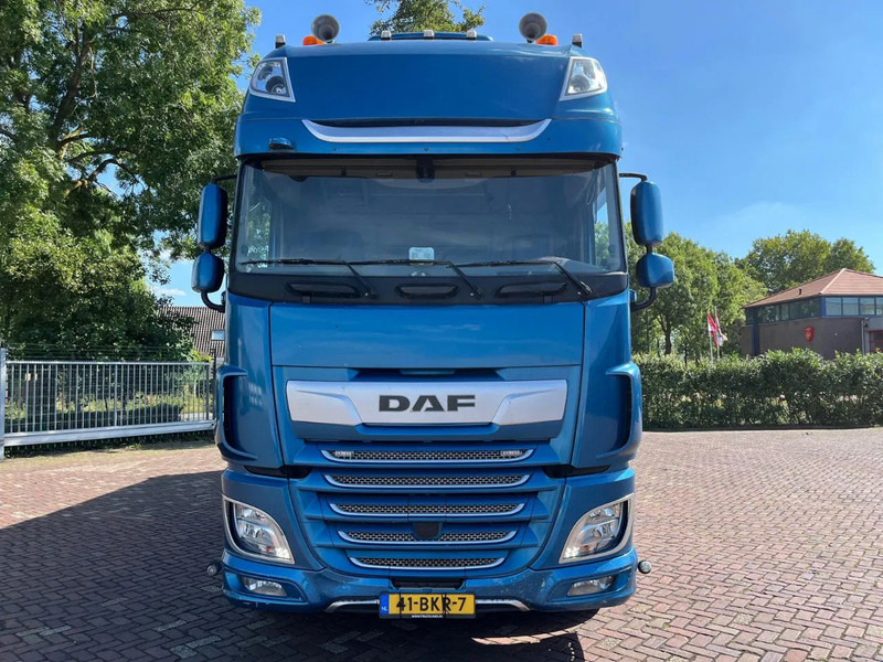 DAF XF 530 FAS - Грузовик-контейнеровоз/ Сменный кузов: фото 3 DAF XF 530 FAS - Грузовик-контейнеровоз/ Сменный кузов: фото 3
