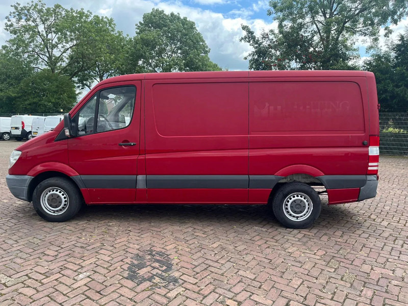 Mercedes-Benz Sprinter 313 L2H1 - Цельнометаллический фургон: фото 4 Mercedes-Benz Sprinter 313 L2H1 - Цельнометаллический фургон: фото 4