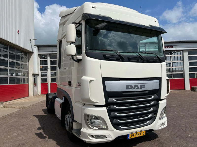 DAF XF 460 FT - Тягач: фото 2 DAF XF 460 FT - Тягач: фото 2