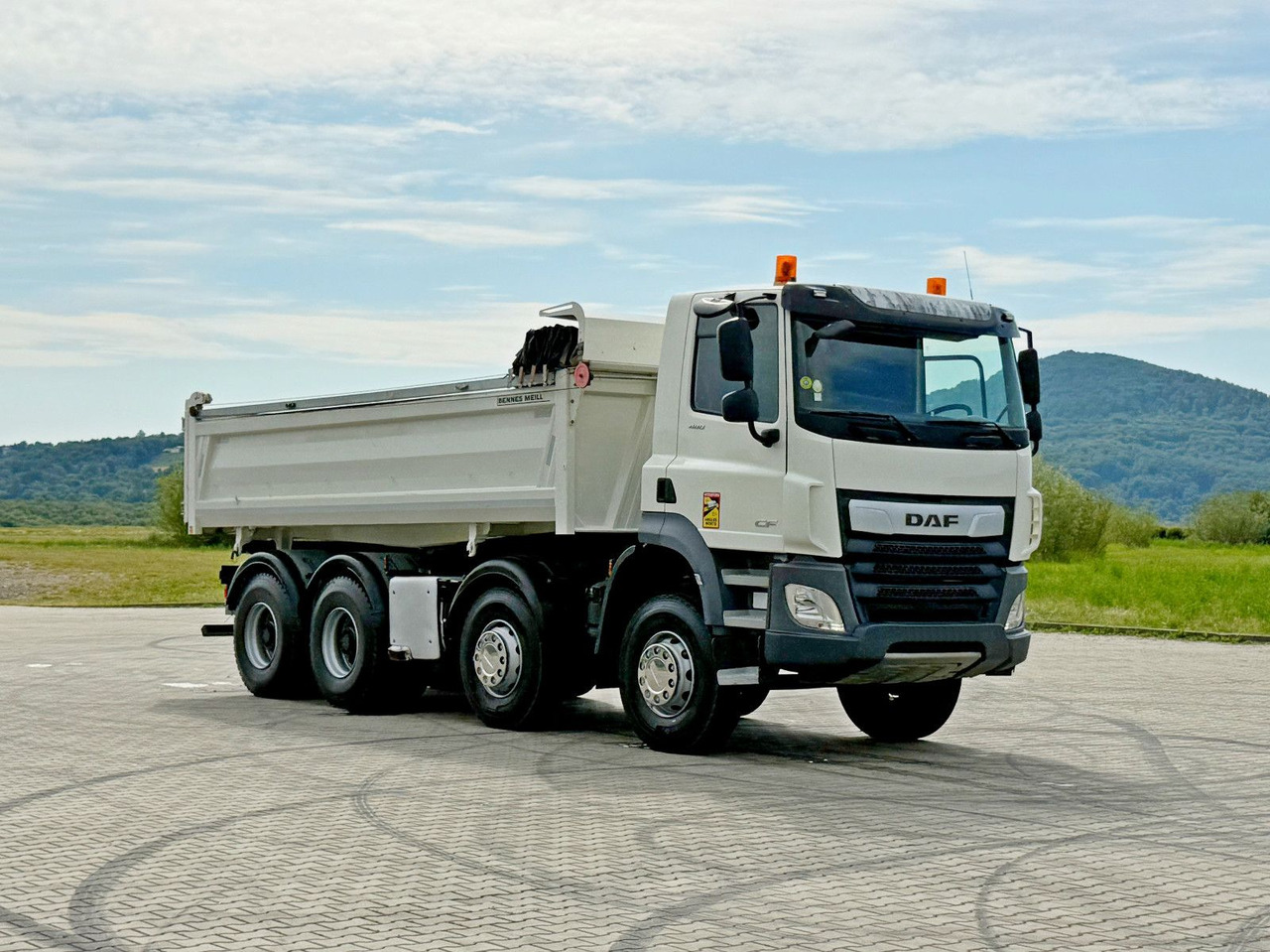 DAF CF 480 * Kipper 6,00 m + BORDMATIC/ 8x4 * TOP - Самосвал, Автоманипулятор: фото 2 DAF CF 480 * Kipper 6,00 m + BORDMATIC/ 8x4 * TOP - Самосвал, Автоманипулятор: фото 2