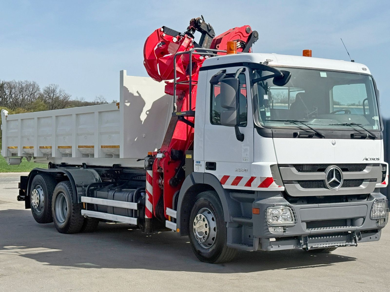 Mercedes-Benz ACTROS 2536 * Abrollkipper + EPSILON Q150Z82 - Крюковой мультилифт: фото 5 Mercedes-Benz ACTROS 2536 * Abrollkipper + EPSILON Q150Z82 - Крюковой мультилифт: фото 5