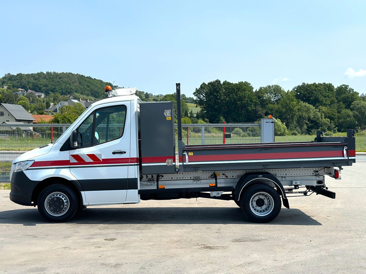 Mercedes-Benz Sprinter 516 CDI Kipper 3,00 m Perfect condition - Малотоннажный самосвал: фото 5 Mercedes-Benz Sprinter 516 CDI Kipper 3,00 m Perfect condition - Малотоннажный самосвал: фото 5