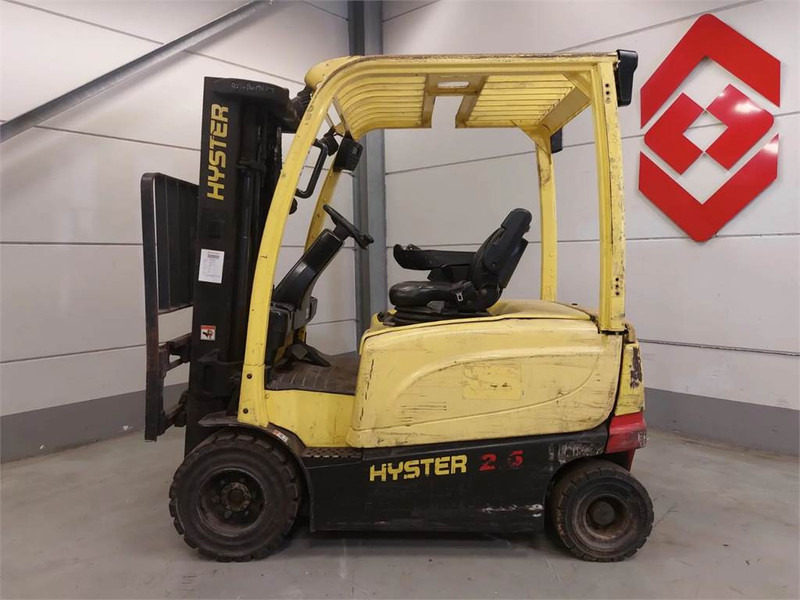 Hyster J2.5XN-717 - Электропогрузчик: фото 2 Hyster J2.5XN-717 - Электропогрузчик: фото 2