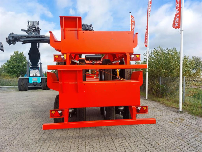 Погрузочно-разгрузочная техника Novatech Terminal Trailer TT 65T 45FT: фото 8 Погрузочно-разгрузочная техника Novatech Terminal Trailer TT 65T 45FT: фото 8