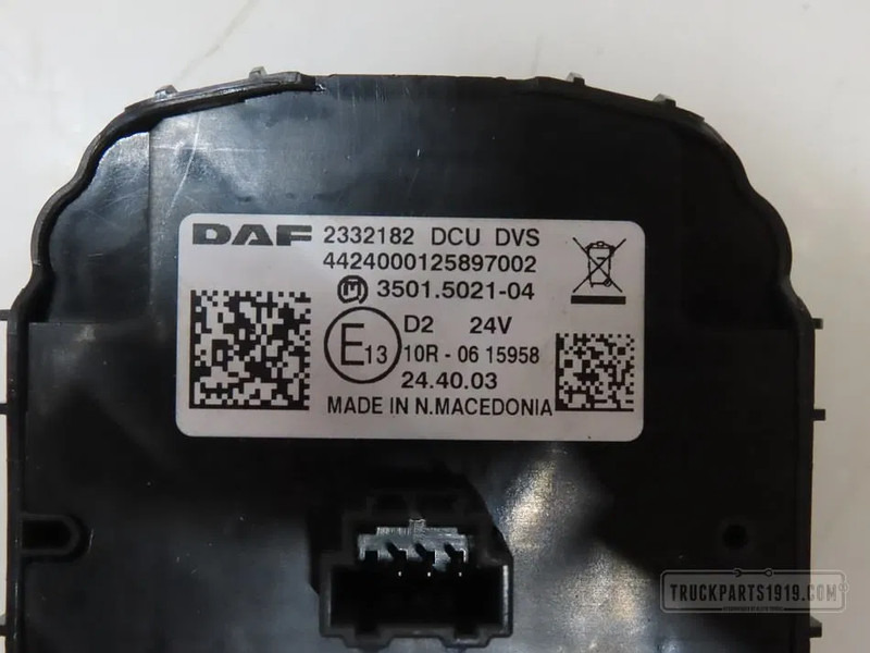 DAF 2332182 Raamschakelaar Li. - Приборная панель для Грузовиков: фото 2 DAF 2332182 Raamschakelaar Li. - Приборная панель для Грузовиков: фото 2