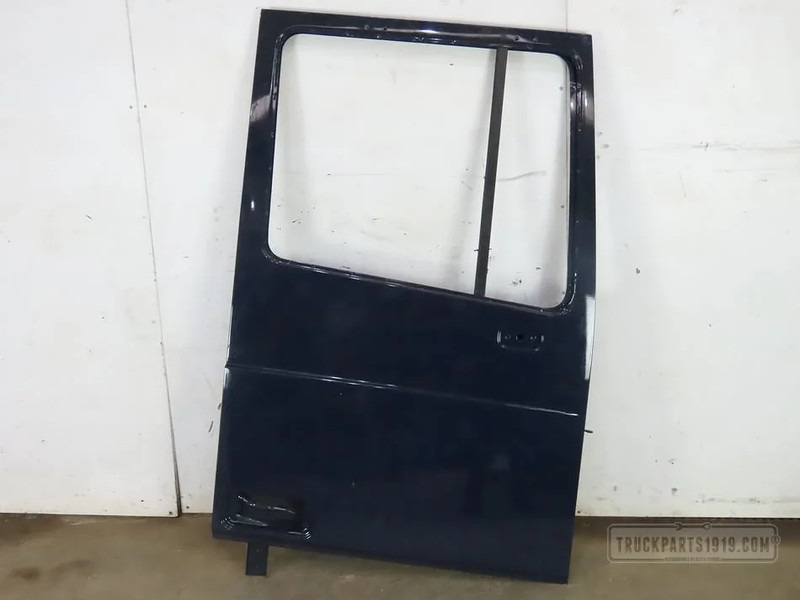 DAF Body & Chassis Parts Portier Re. DAF XF 105 - Дверь и запчасти для Грузовиков: фото 1 DAF Body & Chassis Parts Portier Re. DAF XF 105 - Дверь и запчасти для Грузовиков: фото 1