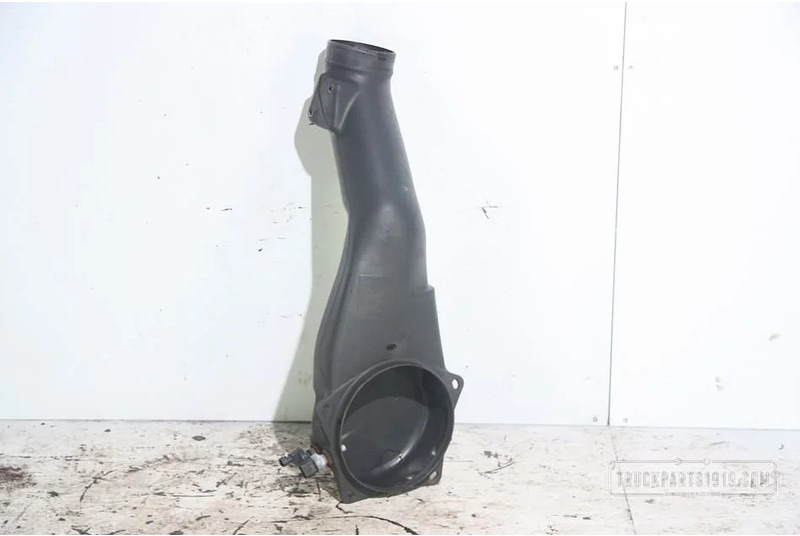 Iveco Body & Chassis Parts lucht filter buis - Система впуска для Грузовиков: фото 1 Iveco Body & Chassis Parts lucht filter buis - Система впуска для Грузовиков: фото 1