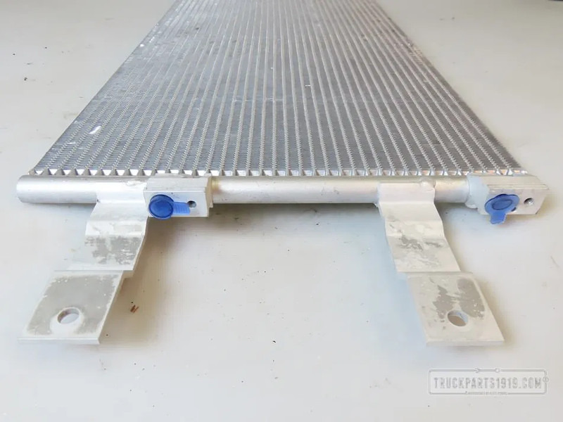 MAN 81.61920-6041 Condensor TGX 2007 - Радиатор для Грузовиков: фото 2 MAN 81.61920-6041 Condensor TGX 2007 - Радиатор для Грузовиков: фото 2