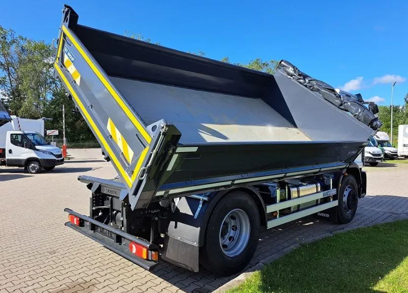 Iveco EUROCARGO ML180E28/P 3-Seiten Kipper 4x2 - Самосвал: фото 3 Iveco EUROCARGO ML180E28/P 3-Seiten Kipper 4x2 - Самосвал: фото 3
